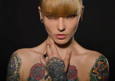 bunte Tattoos Frau