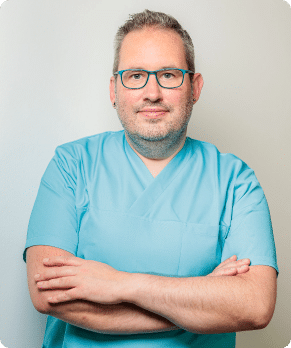 Gerald - Piercer im Piercingstudio Wien DieKlinik
